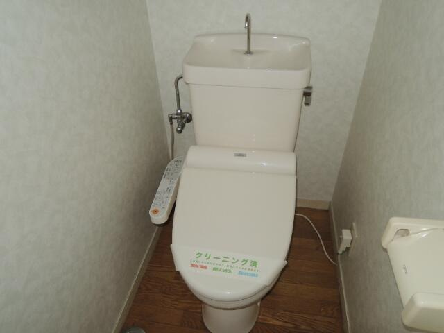 ベル　ルージュのトイレ|トイレには快適な温水洗浄便座付