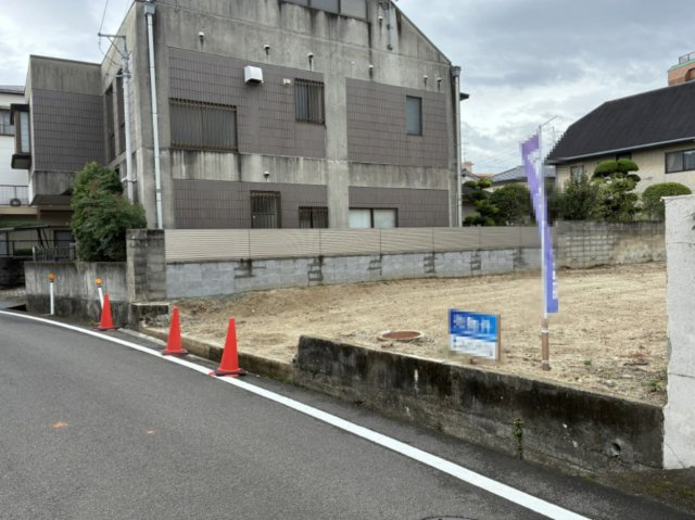 石手4丁目土地（1号地）の外観|前面道路含む北側からの現地写真です