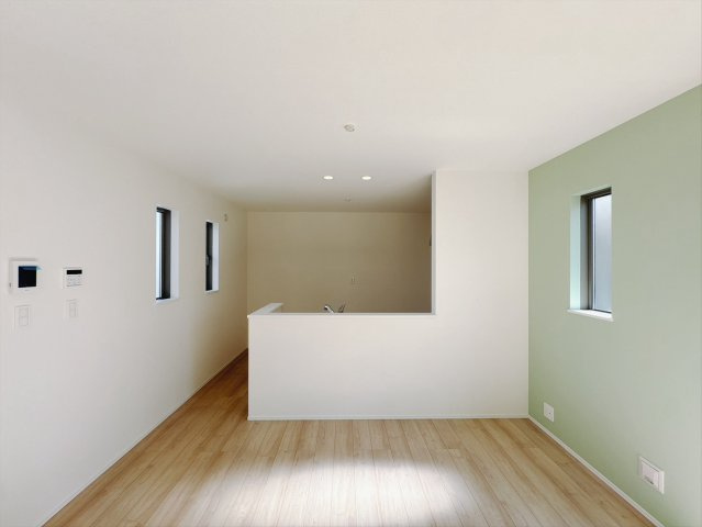 【新築戸建】前橋市上新田町680番のダイニング|■ダイニング｜出来上がった料理を運びやすいダイニング♪お料理中も家族との会話がはずみます♪