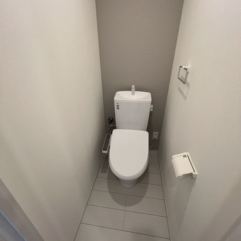 MELLAS明大前のトイレ
