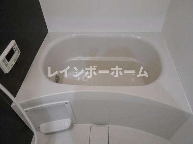 今成レジデンスの浴室