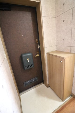 【玄関】