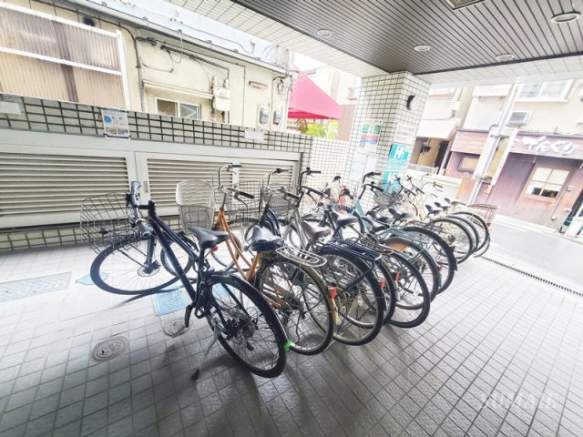 第二小高ビルのその他共用部分|駐輪場です☆