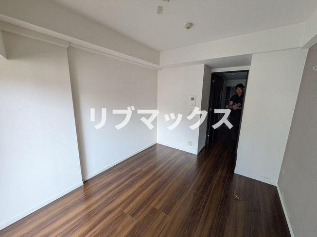 【居間・リビング】コンシェリア蒲田