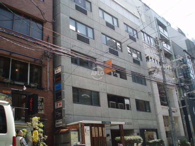 大阪市中央区南船場４丁目の賃貸マンションの外観|グランンドメゾン西心斎橋　外観