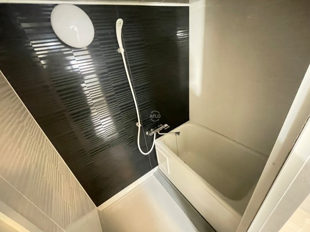 REBANGA上町台アパートメント（玉造小学校区）の浴室|REBANGA上町台アパートメント　浴室