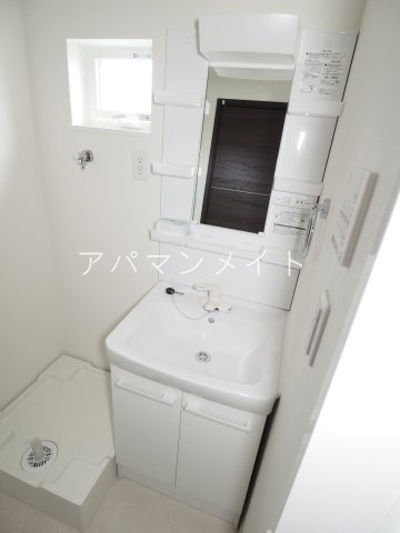 【洗面所】 | ゆったりとスペースのある洗面所