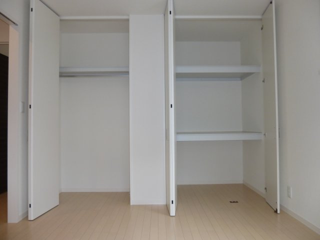 シャーメゾンTの洋室|※新築時撮影