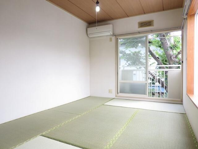 【寝室】