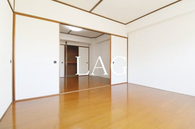 【寝室】 | 升本マンション | 寝室です。