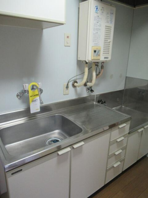 【キッチン】 | 佐々木ビル | 別号室の写真を使用しています