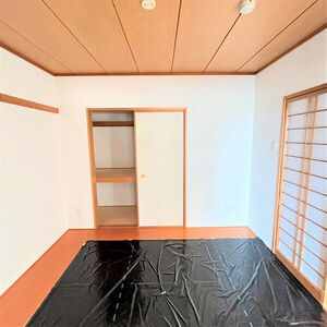 カーレヂ三浦・Ⅱの和室
