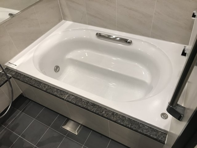 清潔感のある浴室