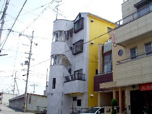 三木ハイツの外観