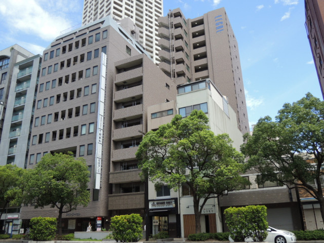 神戸市中央区八幡通４丁目の賃貸マンションの外観