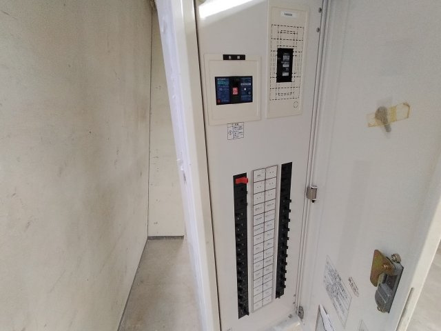 箕面市小野原東５丁目の店舗事務所