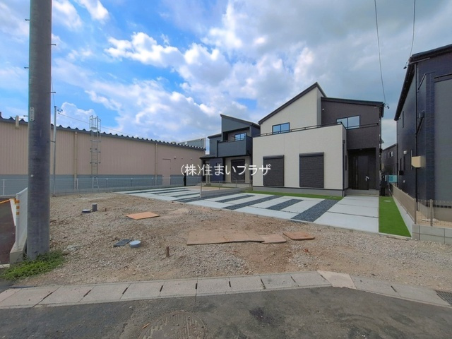 新築戸建て・仲介手数料無料）犬山市羽黒３期３棟・3号棟の前面道路含む現地写真