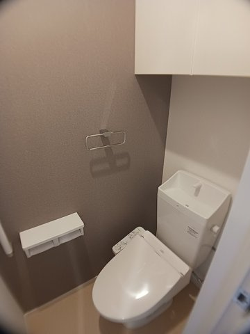 ルナ　フルールのトイレ|落ち着いたトイレです