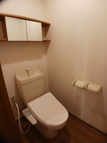 レインボーヒルズＳ’Ⅲのトイレ|ゆったりとした空間のトイレです