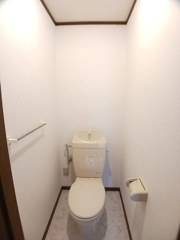 ツール　宮地のトイレ|落ち着いたトイレです