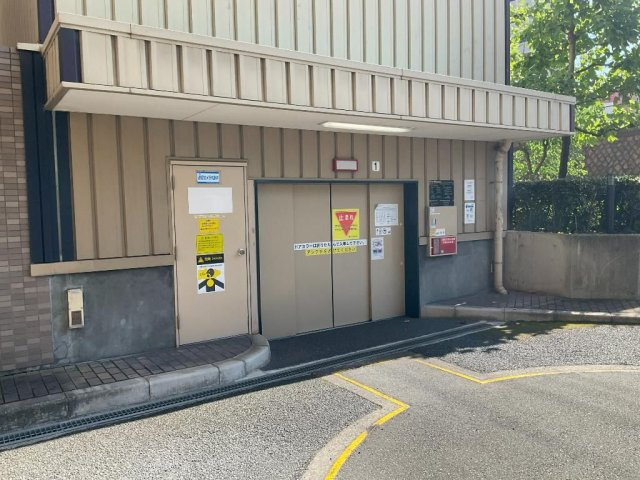 ライオンズマンション北梅田の駐車場