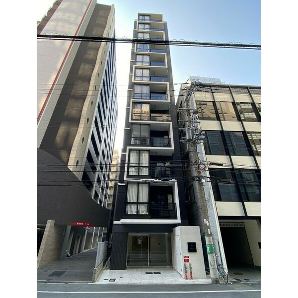 BRAVE北浜の外観