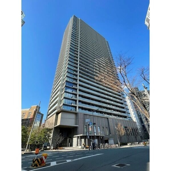 ザ・セントラルマークタワーの外観