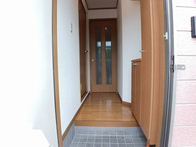 ピュールロジュマンの玄関
