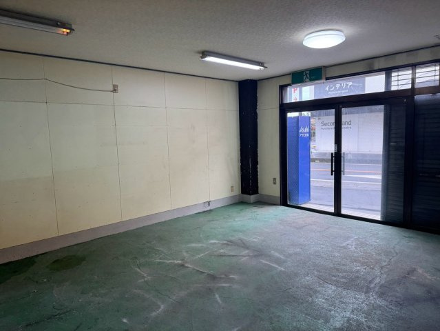 高橋コーポのロビー|建物の内部です