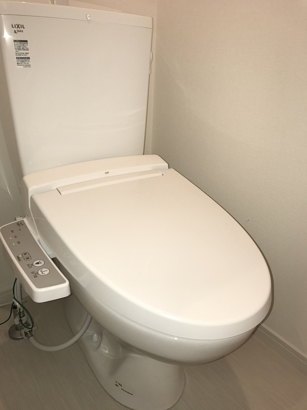 リブリ・コズミック矢向のトイレ|落ち着いたトイレです
