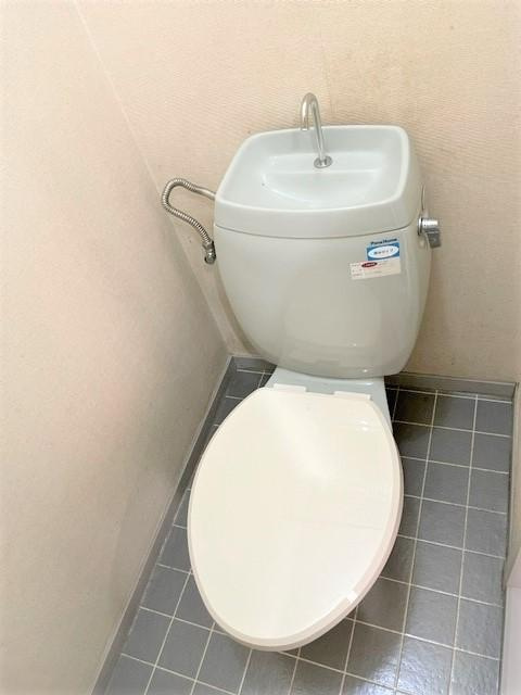ナガシマハイツのトイレ|コンパクトで使いやすいトイレです