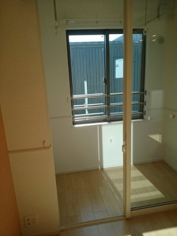 フォルス・レーヴのその他