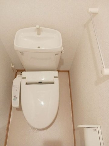 セイバリーⅠのトイレ|清潔感のあるトイレです