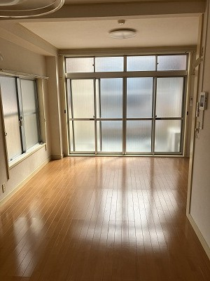 ジュピタービルの内装