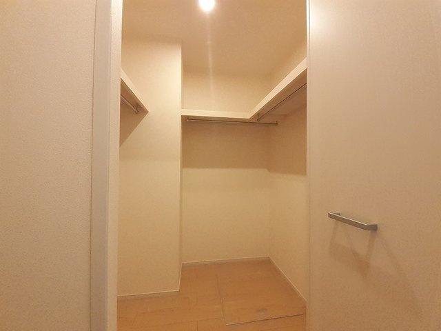 レクサス野村の収納