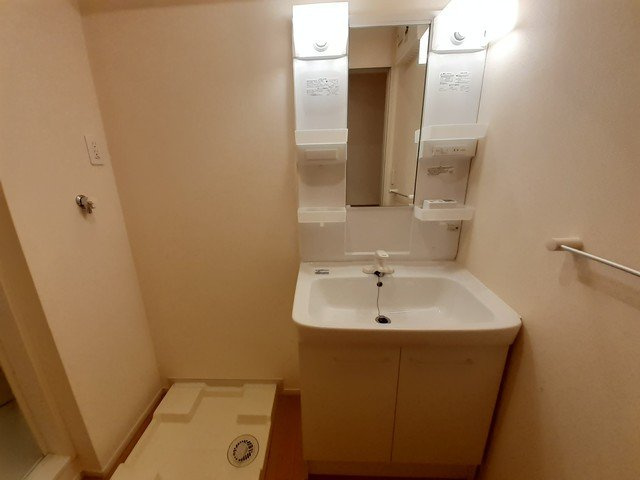 レクサス野村の洗面所