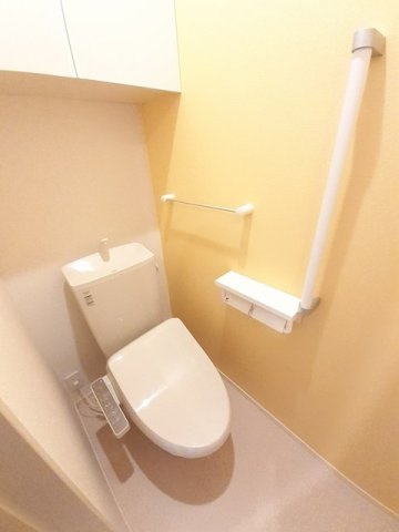 サン・ブライトＣ館のトイレ|落ち着いたトイレです