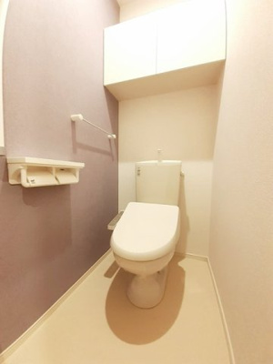【トイレ】 | プランドール松富Ⅲ | コンパクトで使いやすいトイレです