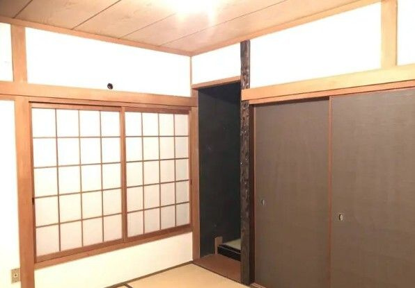 町楠葉2丁目戸建の和室