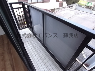 【バルコニー】 | ホーリーハイツ | 陽当たり良好なバルコニーです