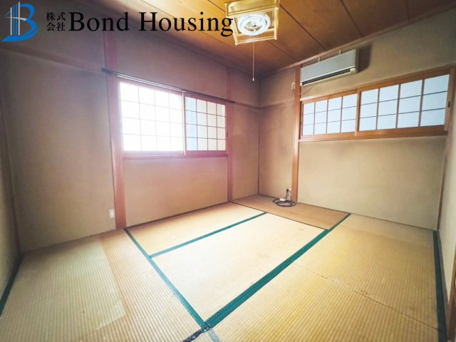 駐車場３台　土地100坪　西区天王山　中古戸建の和室