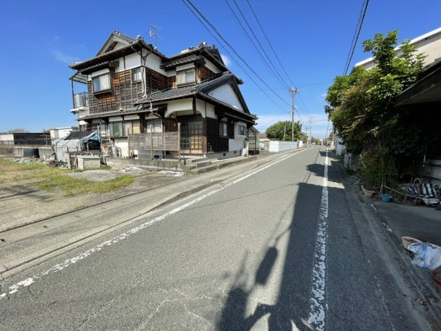 高植本町　土地の前面道路含む現地写真