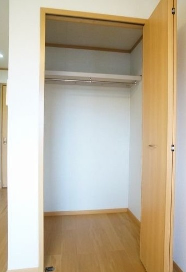 松戸市根木内のアパートの収納