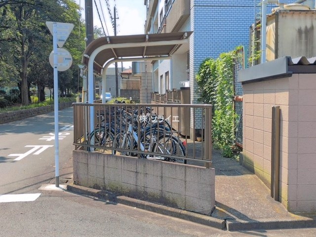 パークヒルズ東所沢　中古マンションの駐輪場