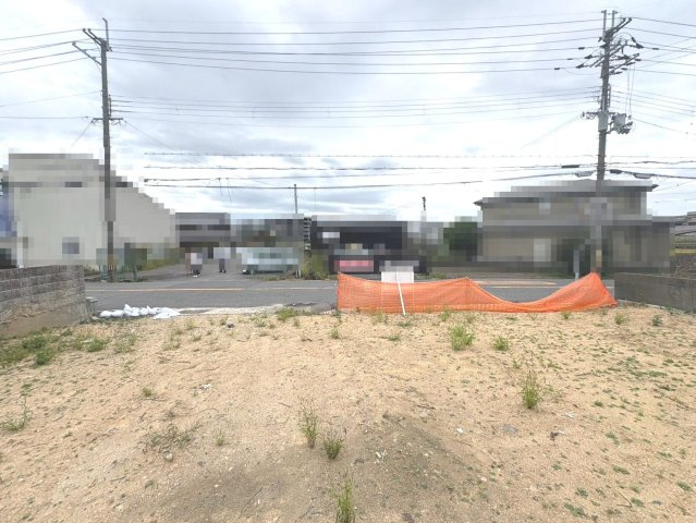 黒山　売土地の外観|【現況更地】更地渡しにつき解体費用かかりません♪資料請求だけでもお気軽にお問い合わせください！