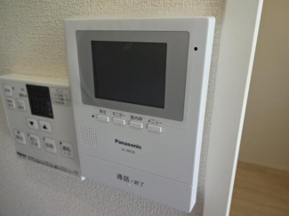 【内装】 | コンフォートレジデンス | カメラ付インターホン