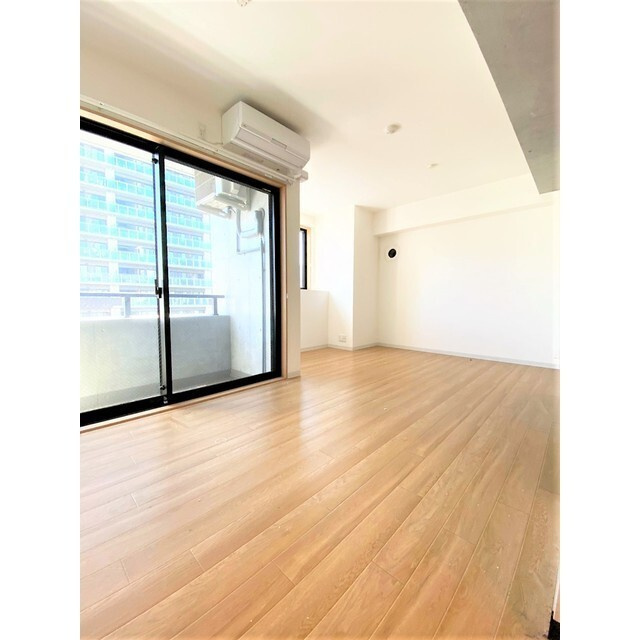 ラシクラスＬＡＺＯ　ｇｉｎｚａ－ｅａｓｔの内装|明るい色調の室内です
