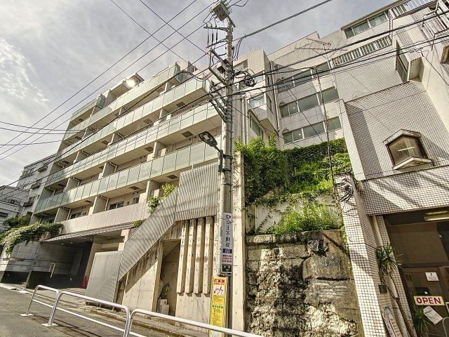 ＹＯＴＳＵＹＡ　ＤＵＰＬＥＸ　Ｄ－Ｒの外観|きれいな外観です