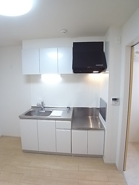 モデルノ リヴァーのキッチン
