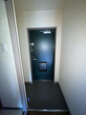 クレイドルてんいの玄関